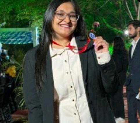 Dr. Apurva Kulkarni